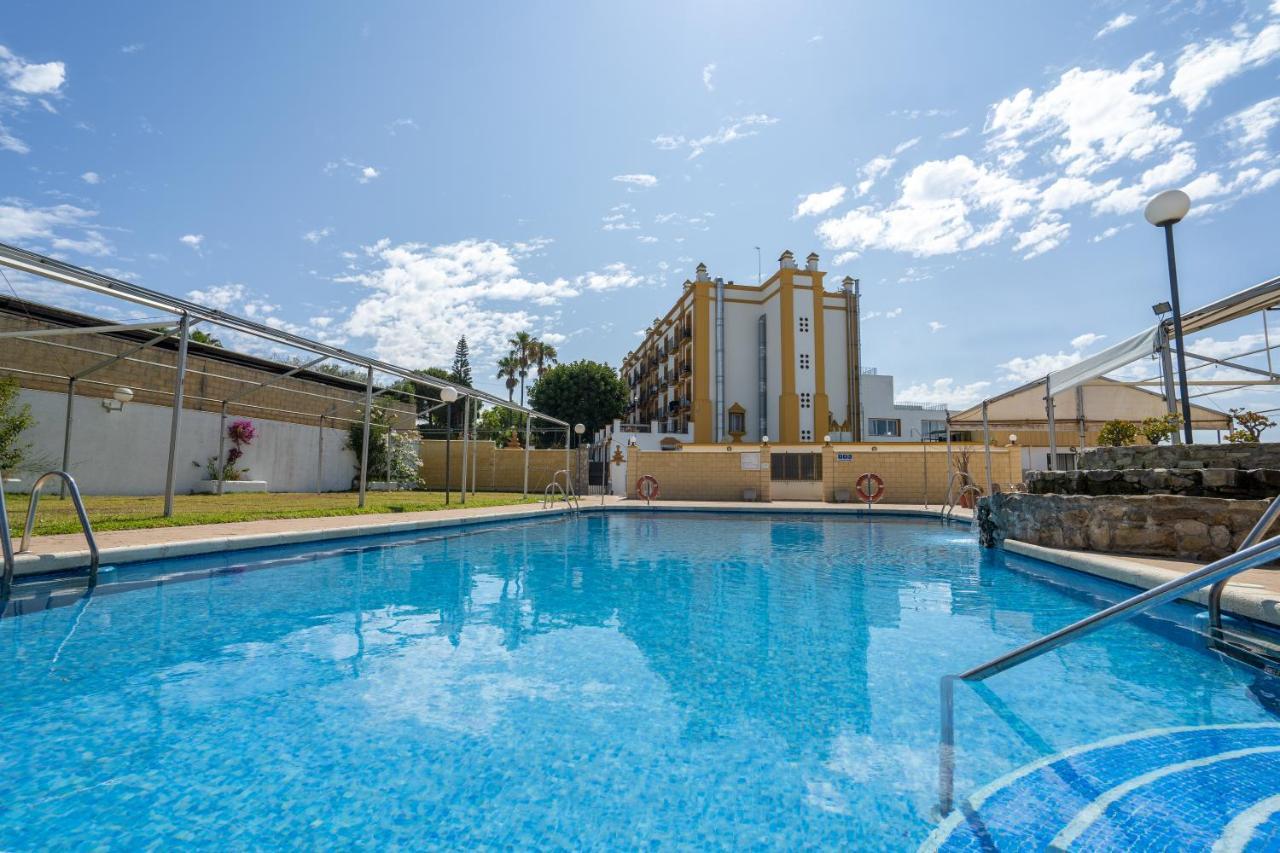Hotel Balneario De Chiclana Chiclana de la Frontera Exterior photo