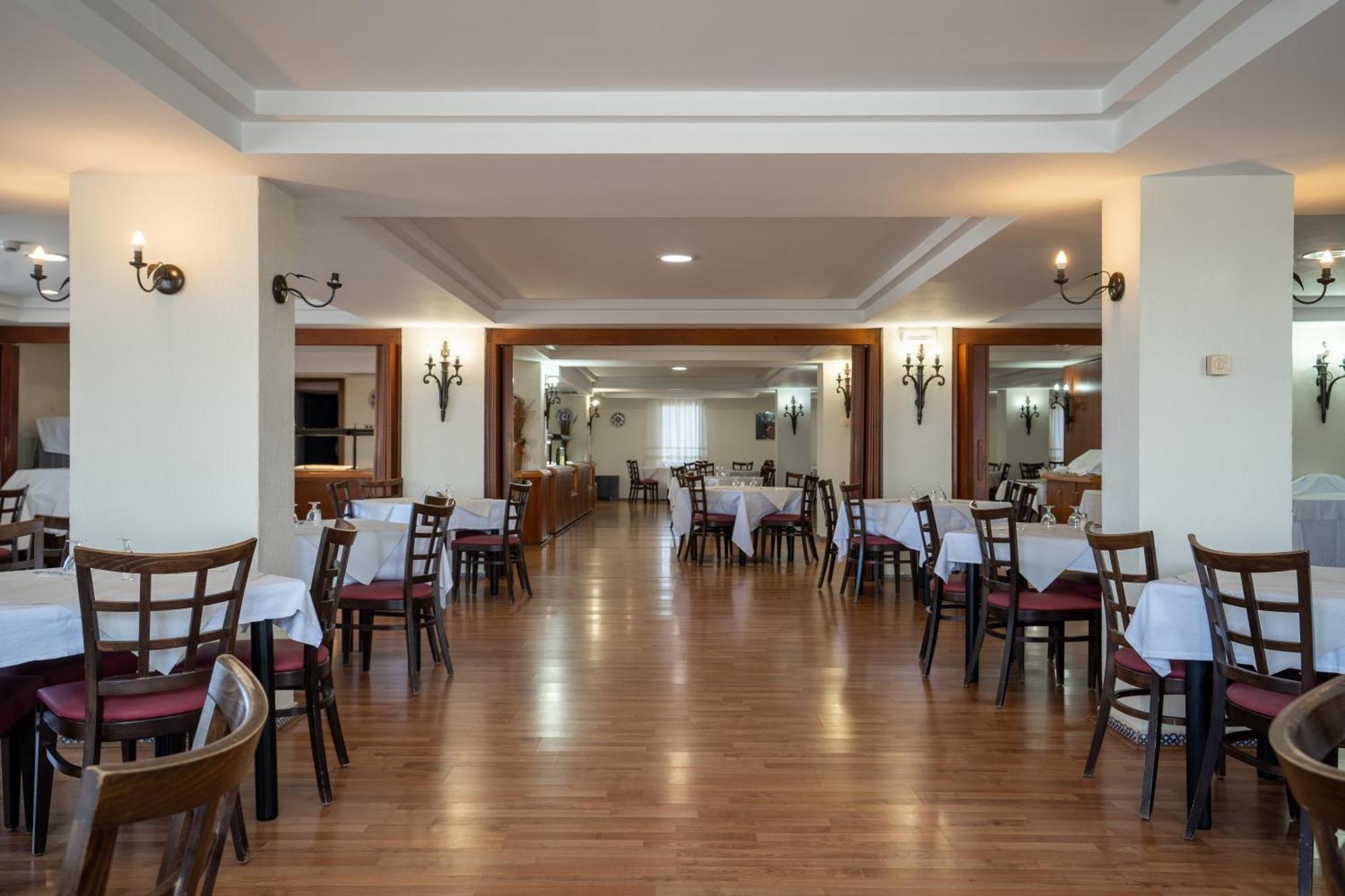 Hotel Balneario De Chiclana Chiclana de la Frontera Exterior photo